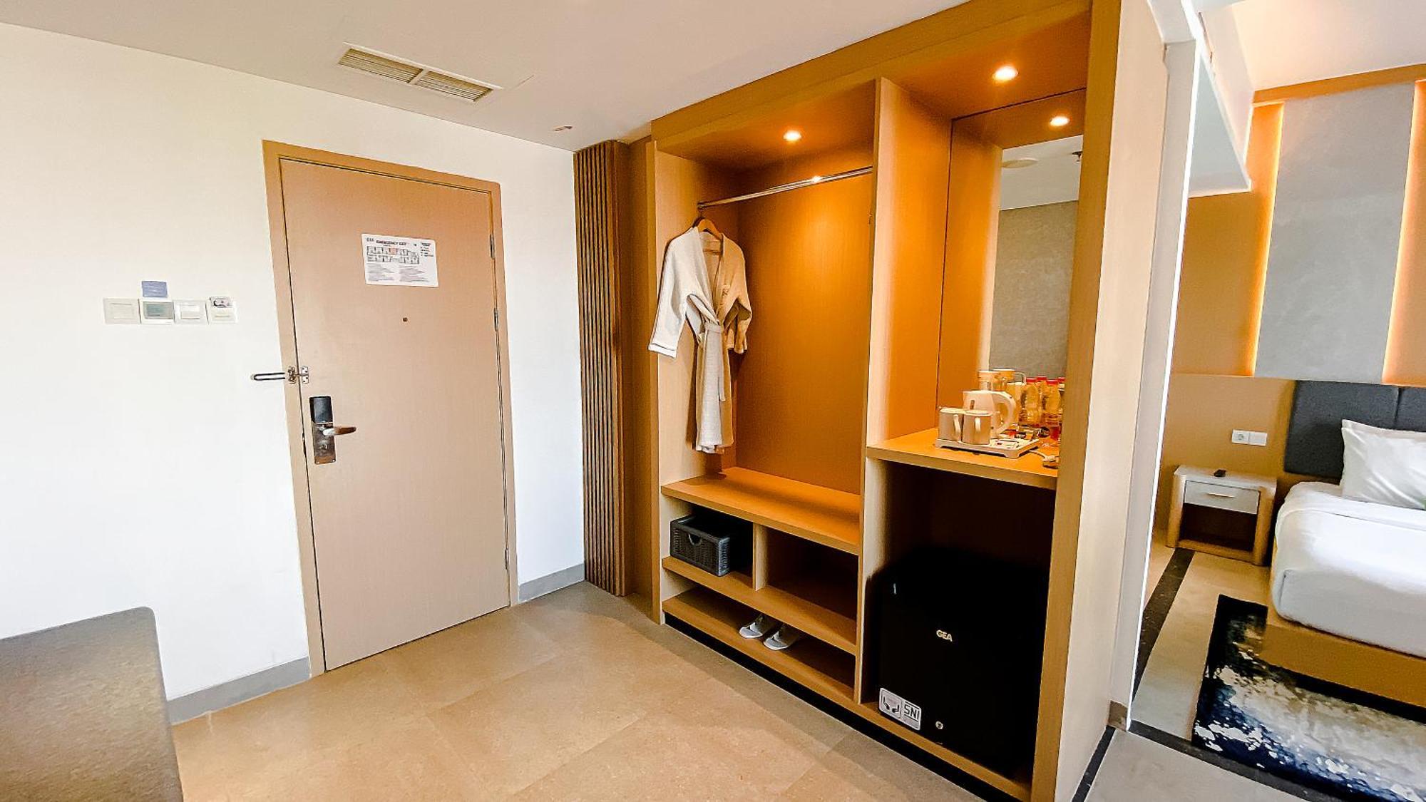 Pop! Hotel Solo Экстерьер фото